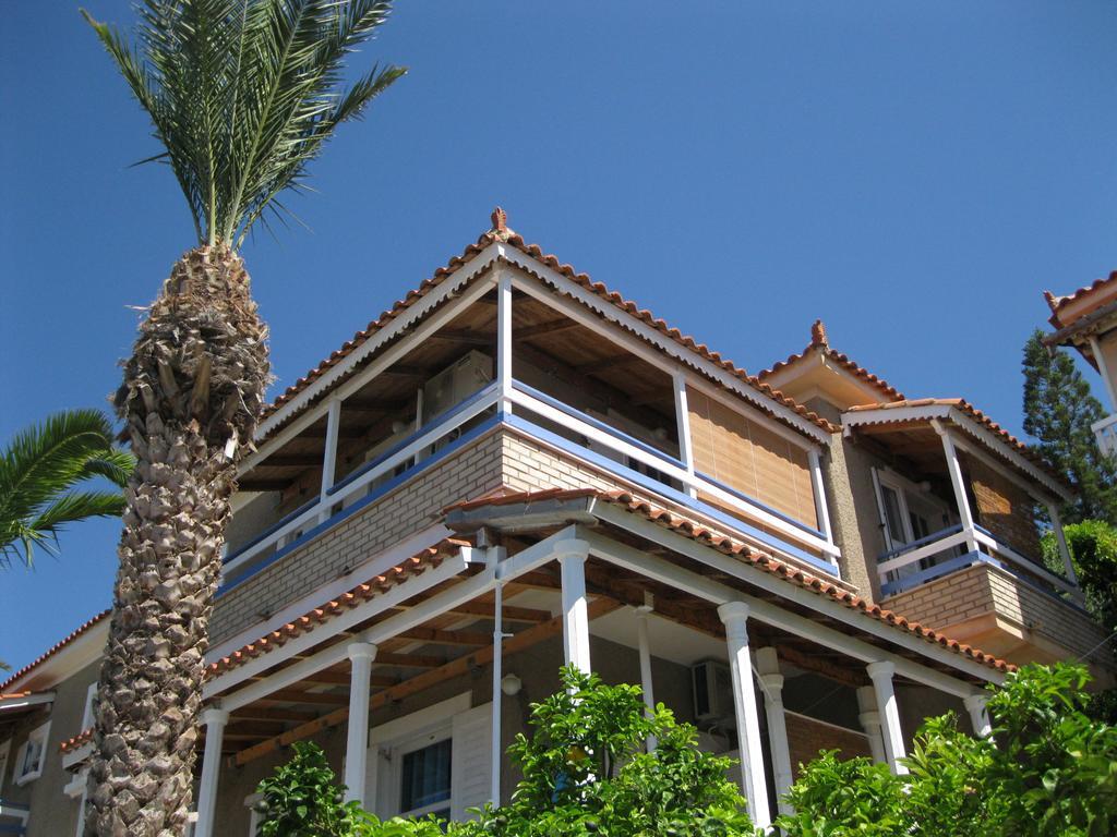 Alex - Nancy Apartments - Zaga Beach Koróni Extérieur photo